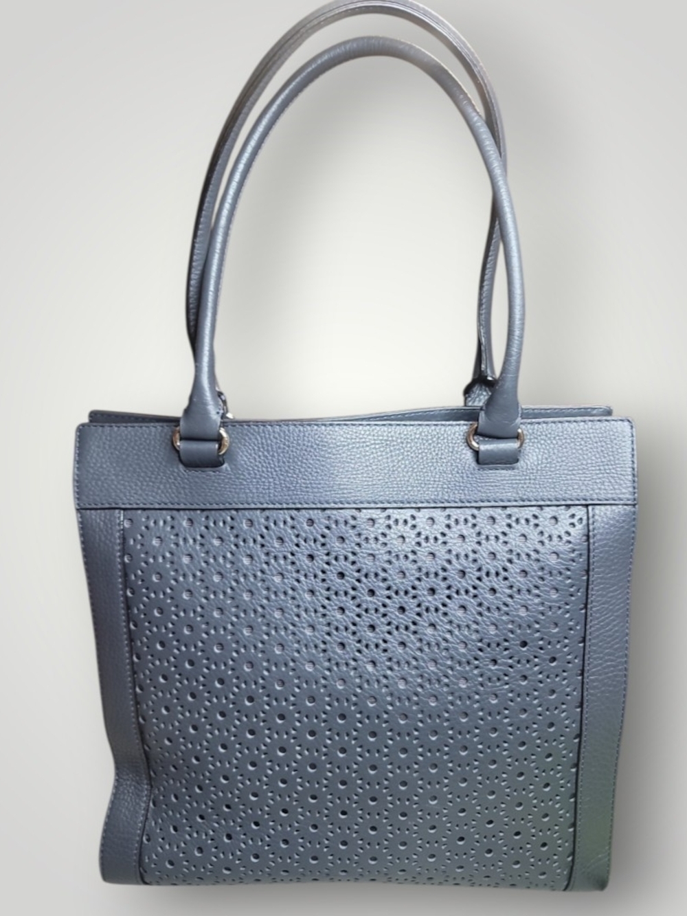 Kate Spade Perri Lane perforated leather tote With Pouch EUC - Picture 8 of 16
